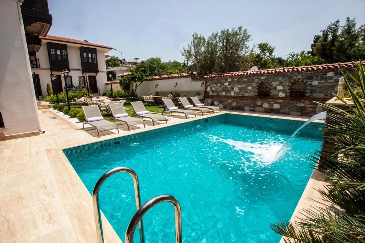 סלצ'וק Livia Garden Hotel מראה חיצוני תמונה